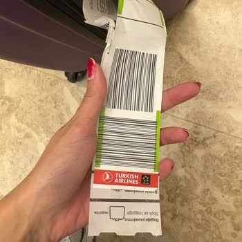 Uçuş Sonrası Valiz Hasarı, Eksik Bilgilendirme Ve Haksız Ekstra Ücret Talebi