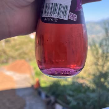 Avşar Soda Şişesinde Tanecik Sorunu Ve Renk Değişikliği