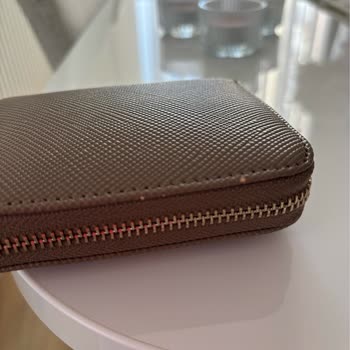 Guess Türkiye'den Alınan Cüzdanın İadesi Yapılmıyor: 1 Aydır Bekliyorum