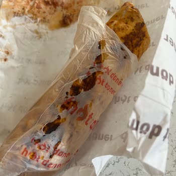 Siparişimde Poşet Ekmeğin Üzerine Erimiş Olarak Teslim Edildi