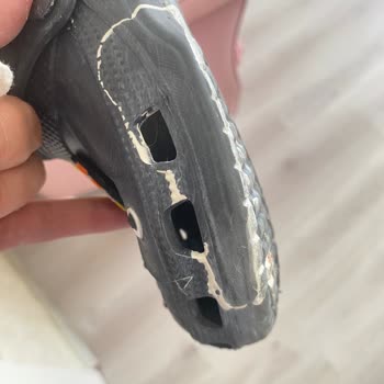 Aldığım Boyanın Sapı Koptu Bidon Patladı Mağdur Oldum