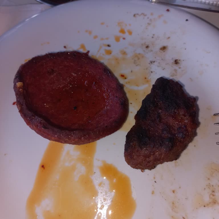 Köfteci Yusufta Yanık Ve Çiğ Yemekler İle Geç Gelen Siparişler Şok Etti