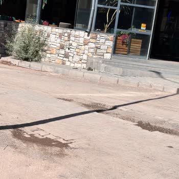 Uzayan Yol Çalışmaları Nedeniyle Ulaşım Ve Yaşam Kalitemiz Düştü