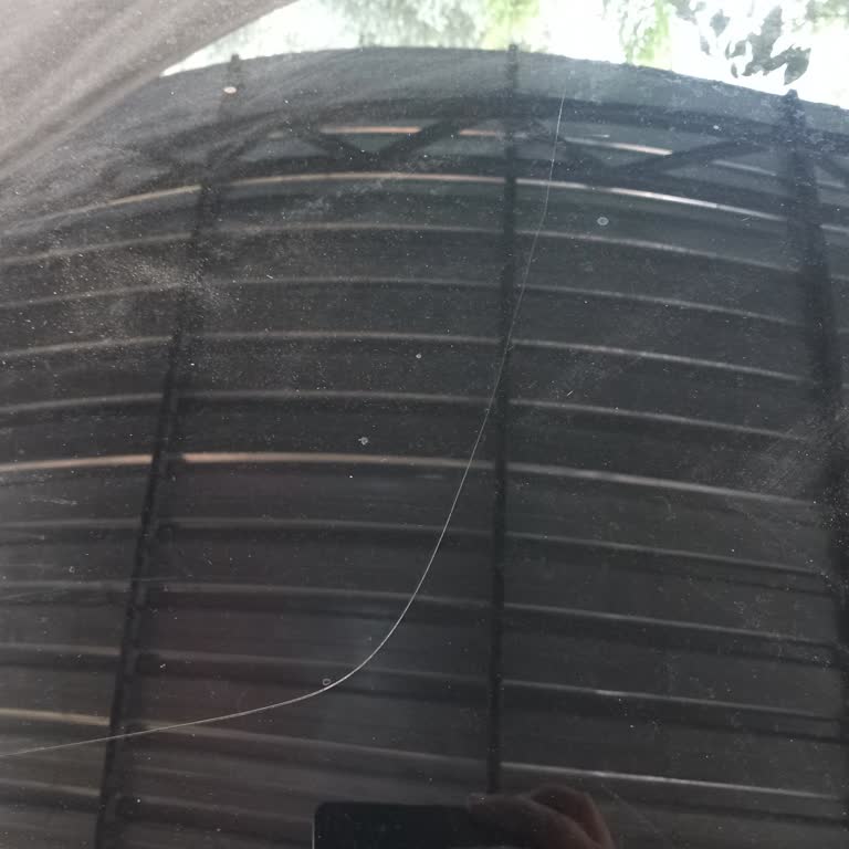 Renault Austral Cam Tavanının Nedensiz Çatlaması Ve Garanti Kapsamı Dışında Bırakılması