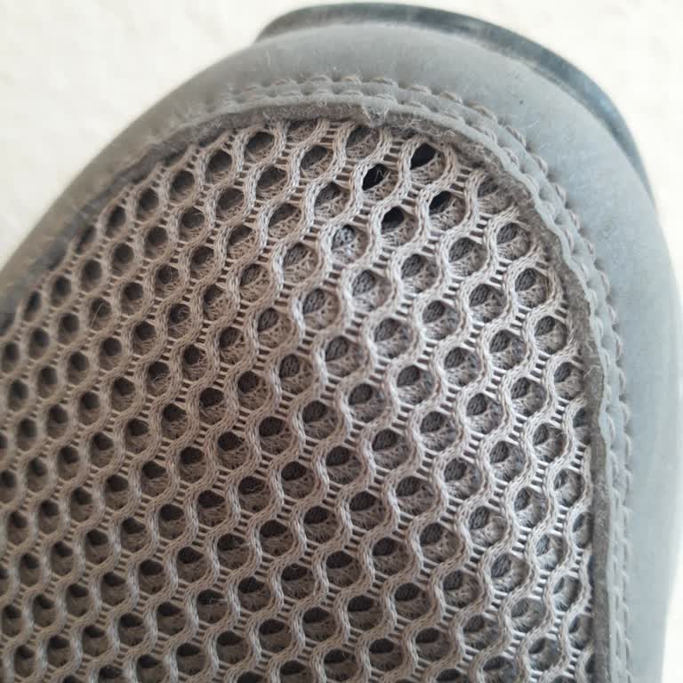 FLO’dan Alınan Dockers Ayakkabıda Kısa Sürede Deformasyon Ve Çözüm Eksikliği