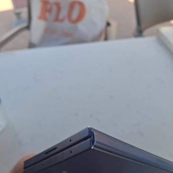 Samsung Z Fold 6'da Kronik Ekran Sorunu Ve Garanti Mağduriyeti