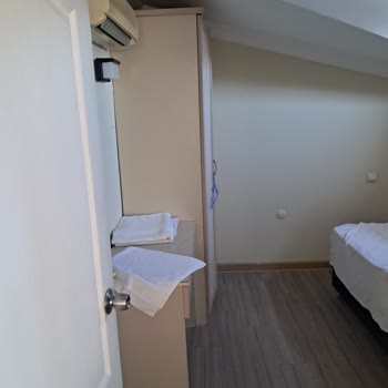 Rezervasyon Sonrası Kötü Oda Ve Hizmet Deneyimi: Tatil Hayal Kırıklığına Dönüştü