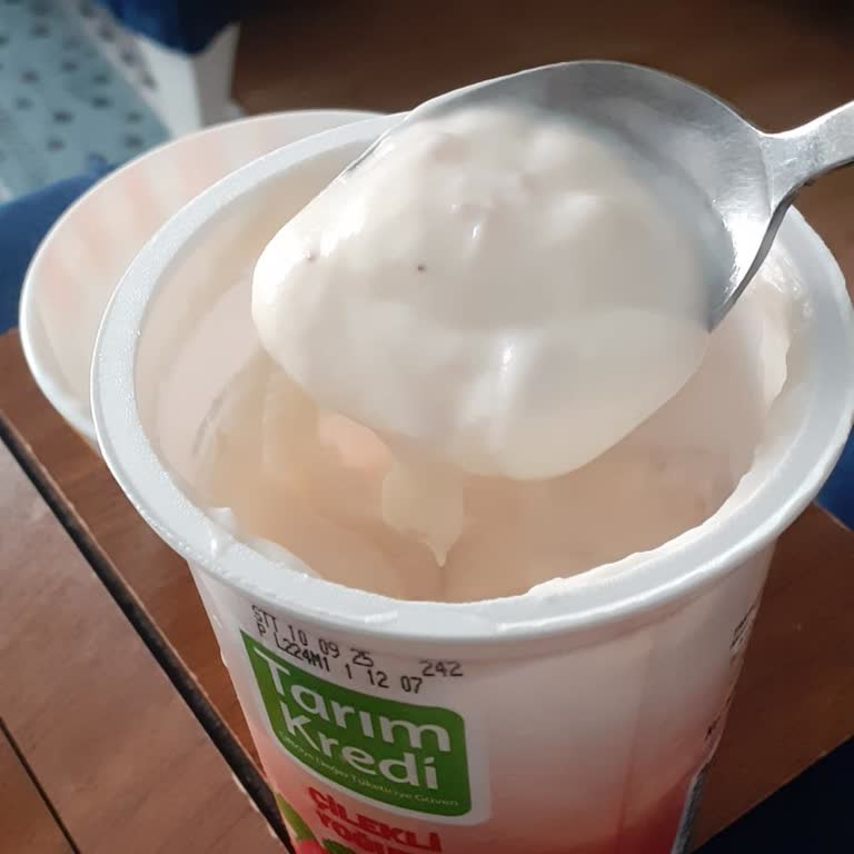 Tarım Kredi Kooperatif Market Meyveli Yoğurtta Yoğun Jelatin Ve Doğallık Sorunu