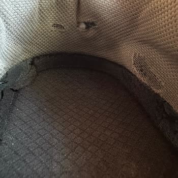 2 Ayda Yırtılan Ayakkabıya Garanti Kapsamında Çözüm Sunulmadı, Mağduriyetim Giderilmiyor