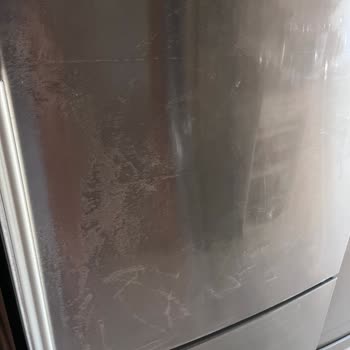Siemens Buzdolabı Kapılarında Artan Paslanma Ve Renk Değişimi Sorunu