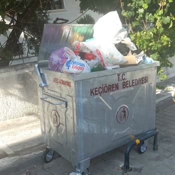 Keçiören Belediyesi'nde Çöp Toplama Sorunu Ve Hijyen Eksikliği