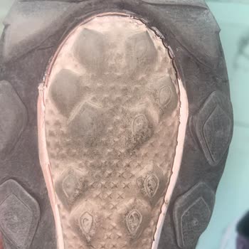 Kısa Sürede Deforme Olan Ayakkabı Ve Red Edilen İade Talebi