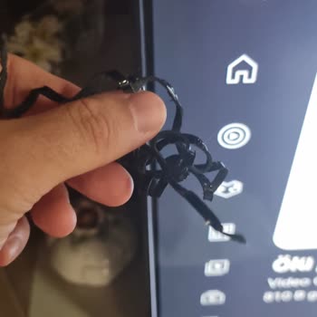 Yeni Televizyonda Ölü Piksel Ve Montaj Hataları, Garanti Dışı Bırakıldı