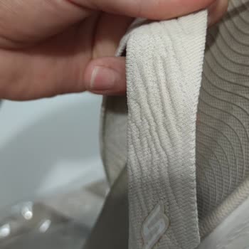 Kısa Sürede Bollaşan Sandalet İçin İade Talebim Reddedildi