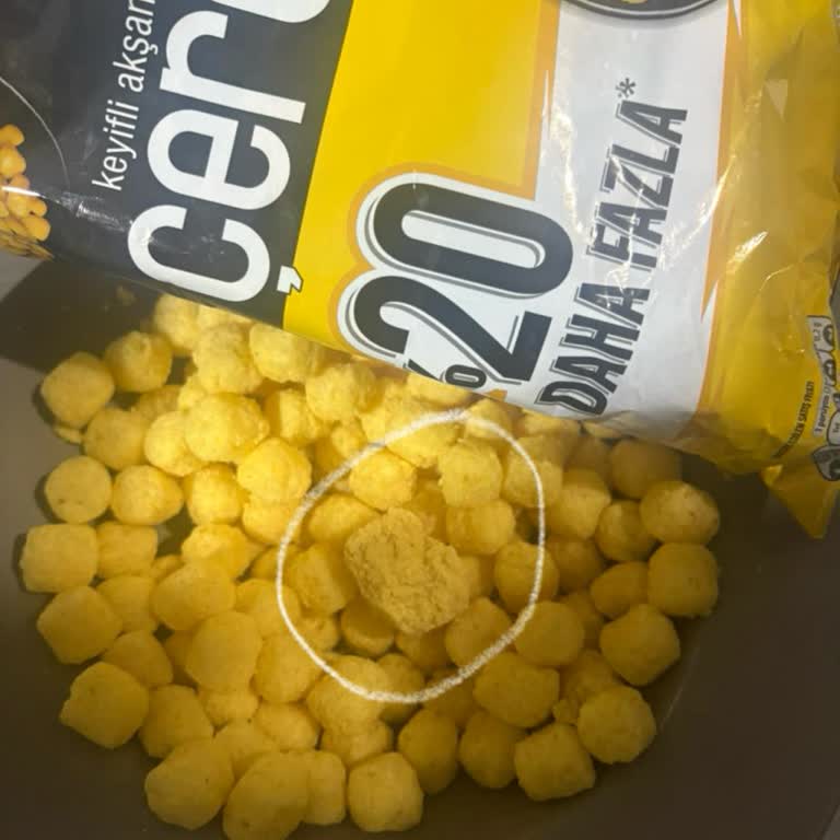 Çerezza Süt Mısırı'nda Bozuk Ve Dağılan Tanelerle Karşılaştım