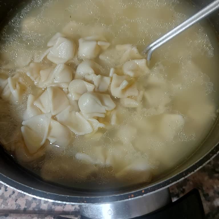 Aldığım Mantı Kötü Kokuyor Ve Tadı Bozuk Nedenini Öğrenmek İstiyorum