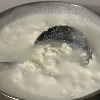 Gimsa Son Kullanma Tarihi Geçmiş Süt Satışı Ve Ürün İadesi Talebi