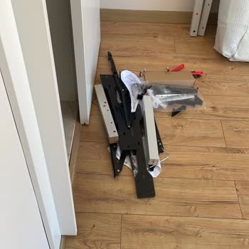 Kelebek Mobilya Teslim Edilen Yatak Odası Takımı 1 Aydır Kurulmadı