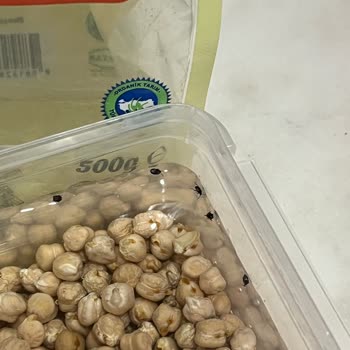 Organik Nohutta Böcek Şoku: Tüm Paketi Çöpe Attım