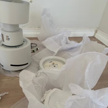 Koçtaş Tavan Vantilatörü Kırık Cam Parçası Değişmiyor Mağduriyetim Sürüyor