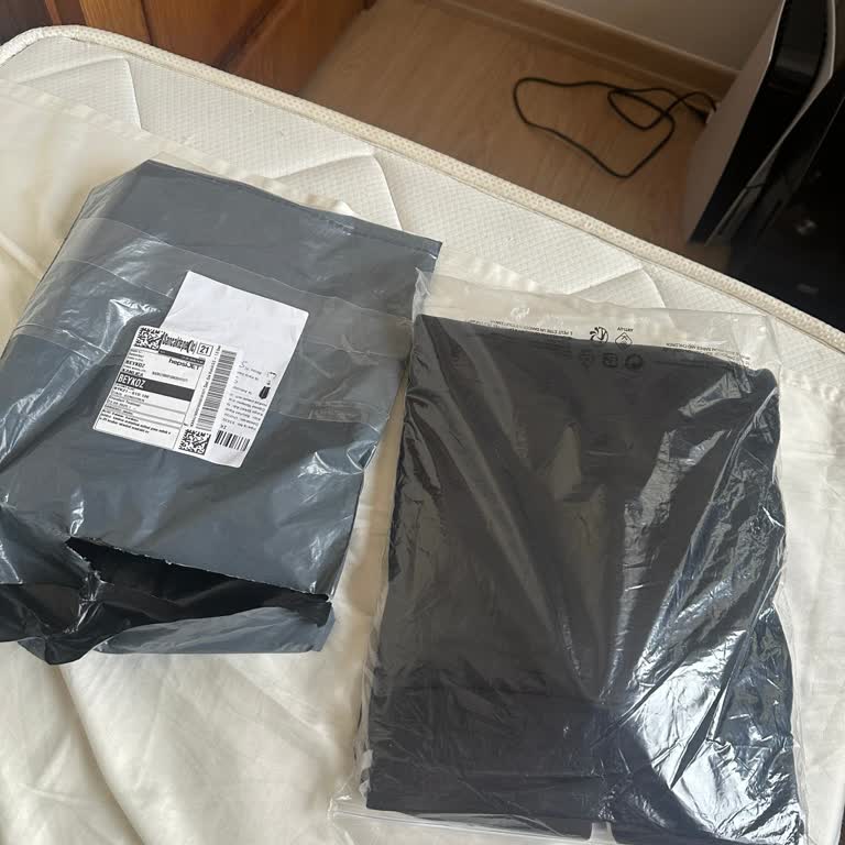 Eksik Ürün Gönderimi Ve İletişimsiz Müşteri Hizmetleri Mağduriyeti