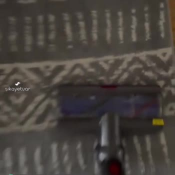 Dyson V15 Submarine Halı Ve Lazer Başlık Olduk Yere Duruyor Dönmüyor!