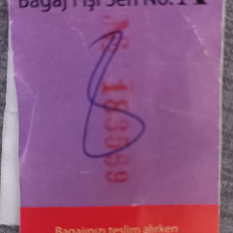 Pamukkale Turizm’de Kaybolan Valizim İçin Çözüm Alamıyorum