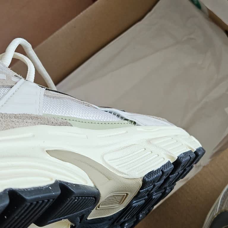 Sipariş Gecikmesi, Hatalı Ürün Ve İade Sürecinde Bilgilendirme Eksikliği Nedeniyle Mağduriyet