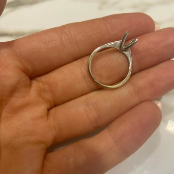 Satın Aldığım Tektaş Yüzüğün Taşının Düşmesi Ve Sararma Sorunu Sonrası Yetersiz Müşteri Hizmeti