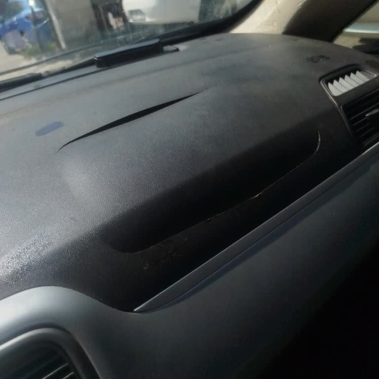 Fiat Punto'da Kronik Torpido Airbag Çatlağı Sorunu