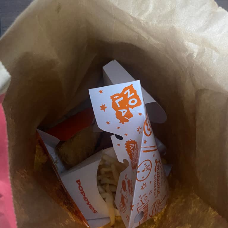 Siparişim Hem Geç Hem Eksik Ve Bozuk Teslim Edildi, Mağduriyet Yaşadım