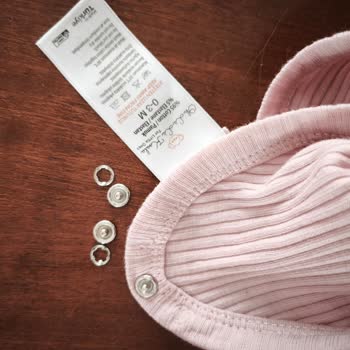 İlk Kullanımda Çıtçıtları Kopan Bebek Zıbını İçin İade Talebi