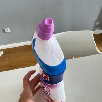 Sebze Ve Meyvelerle Kimyasal Ürün Aynı Poşette, Sızma Sonucu Sağlık Riski Yaşadım
