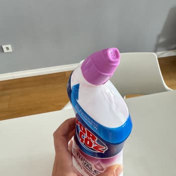 Sebze Ve Meyvelerle Kimyasal Ürün Aynı Poşette, Sızma Sonucu Sağlık Riski Yaşadım