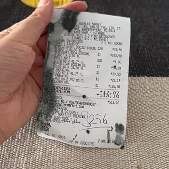 Sebze Ve Meyvelerle Kimyasal Ürün Aynı Poşette, Sızma Sonucu Sağlık Riski Yaşadım