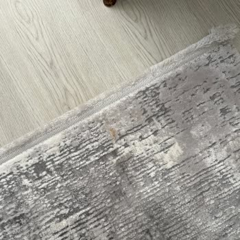 Halıdaki Leke Çıkmadı, Firma İlgisiz Ve Ters Davrandı