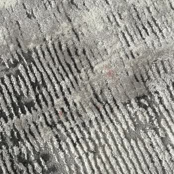 Halıdaki Leke Çıkmadı, Firma İlgisiz Ve Ters Davrandı