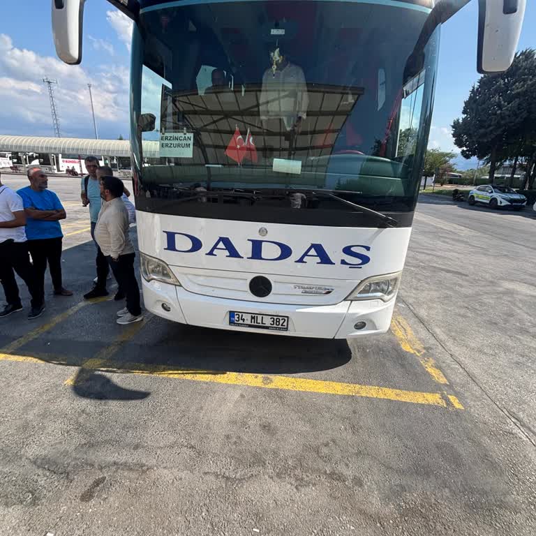 Bilet Aldık, Araç 1 Saatten Fazla Bekledi, Ücret İadesi Yapılmadı Mağdur Edildik