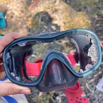 Decathlon Dalış Sırasında Patlayan Deniz Gözlüğü Ciddi Yaralanmaya Yol Açtı