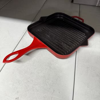 Kısa Sürede Sorun Çıkaran Döküm Tava Ve Yetersiz Müşteri Hizmeti