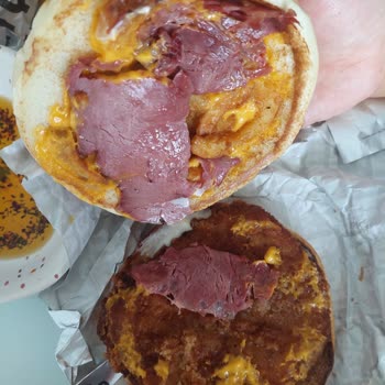 Eksik Ve Yanlış Sipariş: Arbys Uncubozköy Şubesinde Yaşanan Memnuniyetsizlik