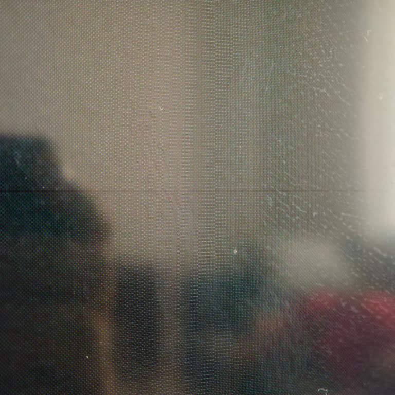 TCL Televizyonumda Sürekli Çizgi Sorunu Ve Servisten Geri Dönüş Alamama