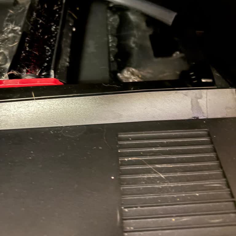 Roborock Saros 10 Süpürge: Sürekli Arıza, Yetersiz Servis Ve Eksik Bilgilendirme