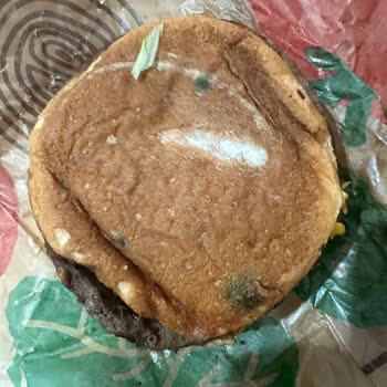 Küflü Ürün Ve İade Sorunu: Burger King Tıkla Gelsin Uygulamasında Müşteri Mağduriyeti