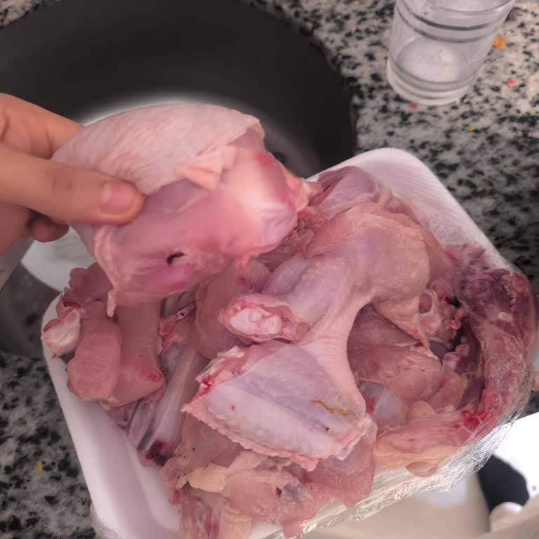 Aldığım Tavuğun Yanlış Doğranması Nedeniyle Mağdur Oldum