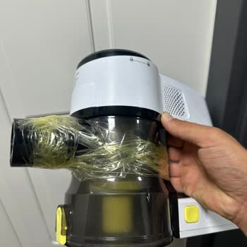 Fakir Stone Dikey Süpürge'nin Toz Haznesi Sürekli Kırılıyor, Ürün Değişimi Talep Ediyorum