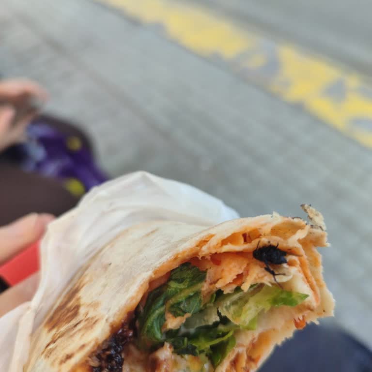 Donas Siparişimde Sinek Çıkması Hijyen Endişesi Yarattı