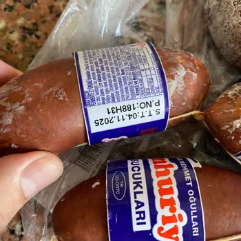 Migros Sanal Marketten Alınan Sucuk Tekrar Küflendi Çözüm Bekliyorum