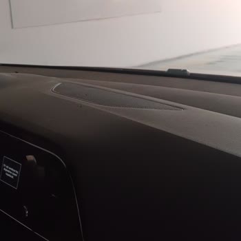 Seat Yetkili Servisinde Cam Değişimi Sonrası Kötü Hizmet Ve İlgisizlik