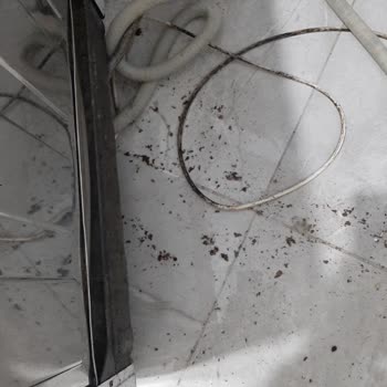Vestel Bulaşık Makinesi Sürekli Su Kaçırıyor Servis Çözüm Sunmuyor